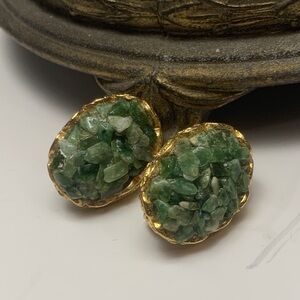 Vintage Gold and Green Stone Clip on Earrings